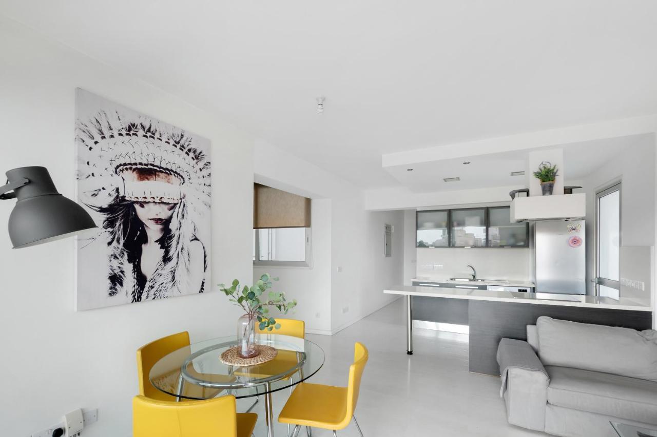 Glabur Stays - The Fabulous 2 Bdr - Nicosia City, Free Parking & Wifi, Welcomes You!!! Exterior foto